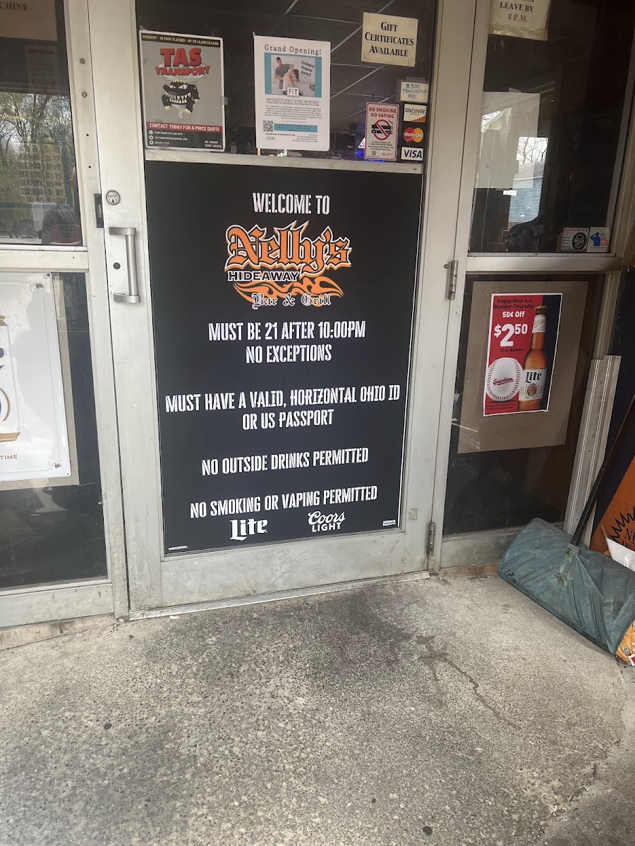 Nelly's Hideaway